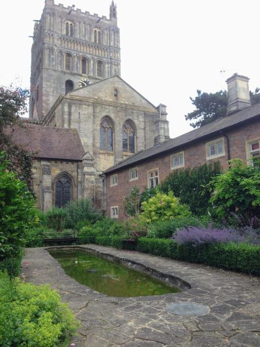 Tudor Cottage - Hidden Treasure Tewkesbury Buitenkant foto